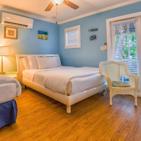 Seascape Tropical Inn (Adults Only) Key West Exterior photo