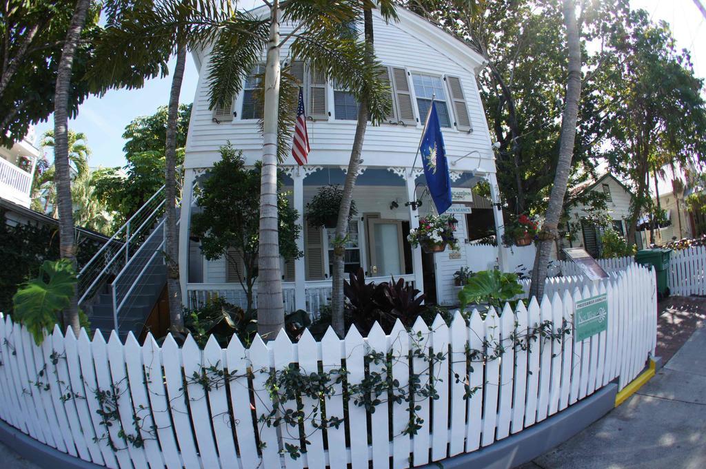 Seascape Tropical Inn (Adults Only) Key West Exterior photo