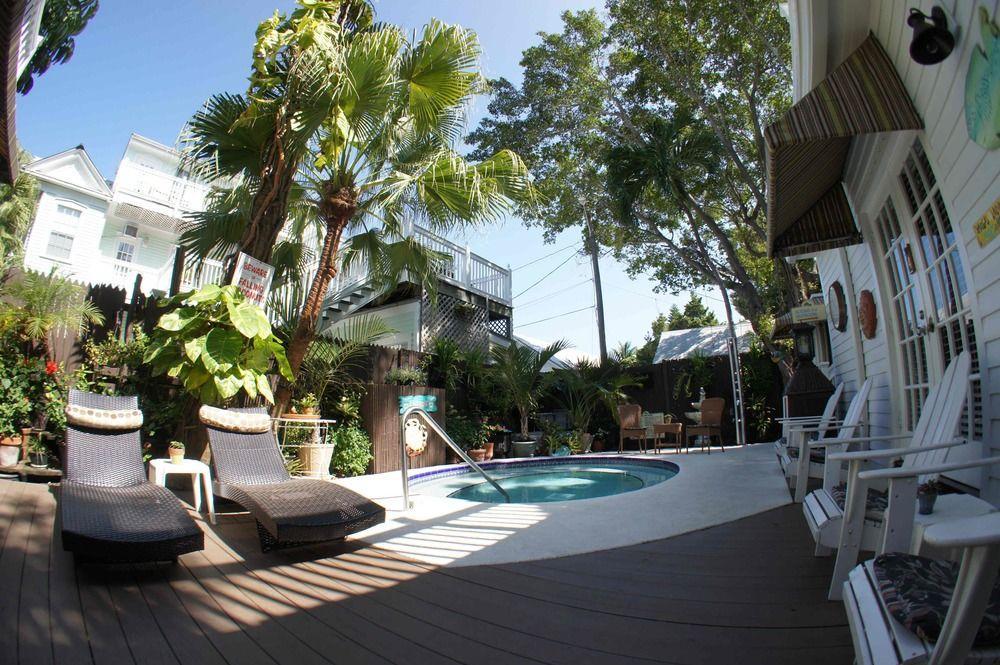 Seascape Tropical Inn (Adults Only) Key West Exterior photo