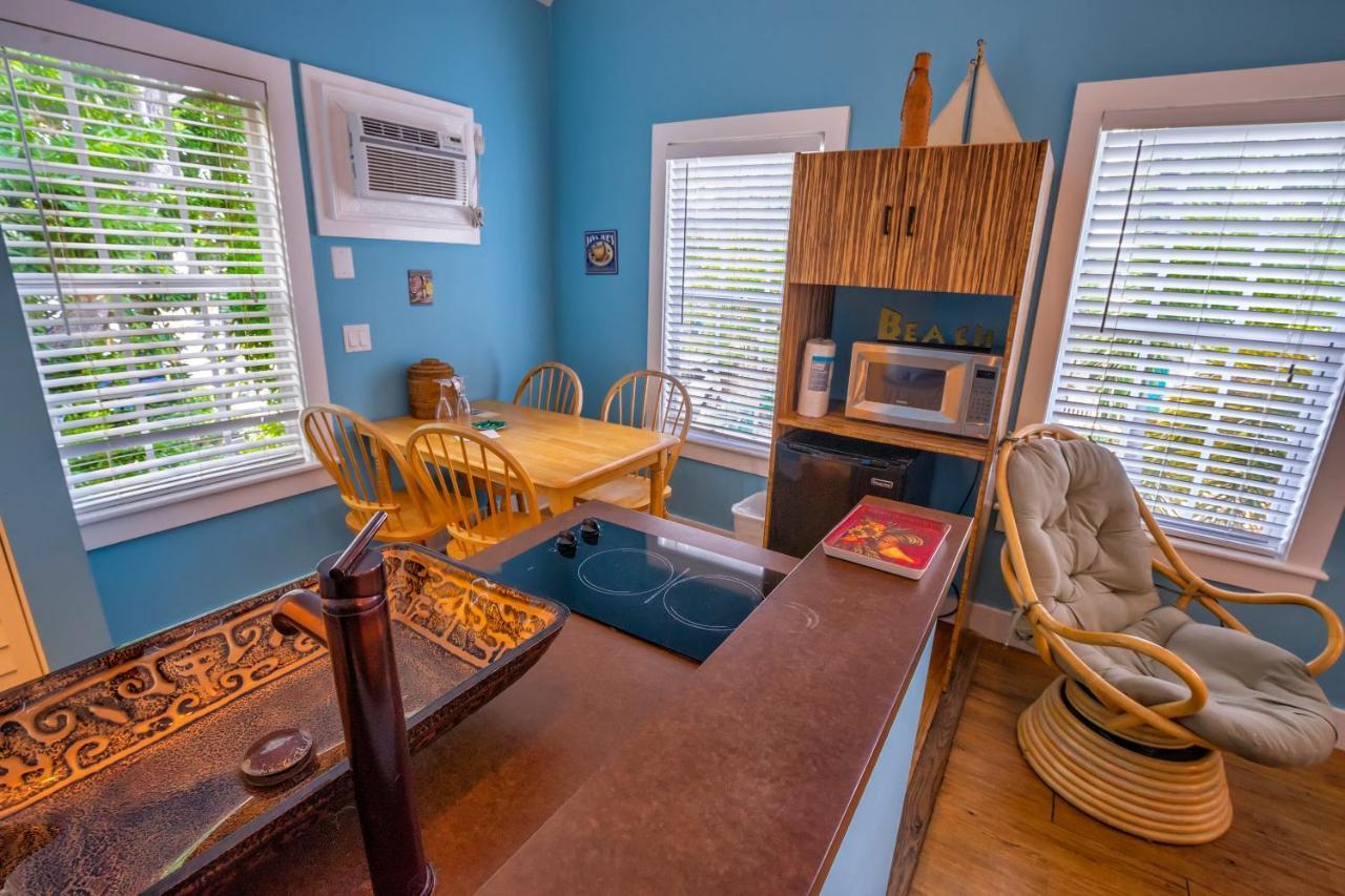 Seascape Tropical Inn (Adults Only) Key West Exterior photo