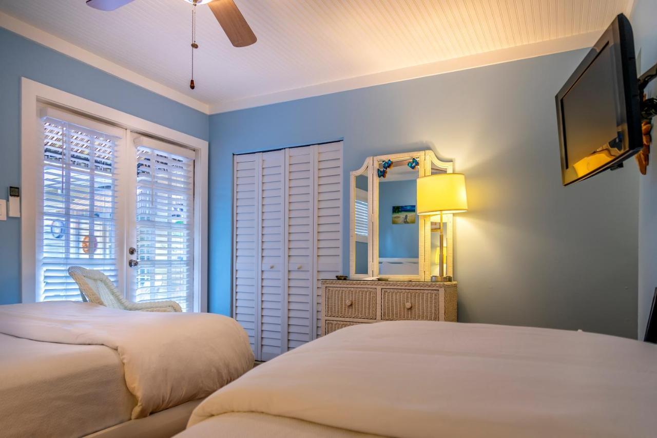 Seascape Tropical Inn (Adults Only) Key West Exterior photo